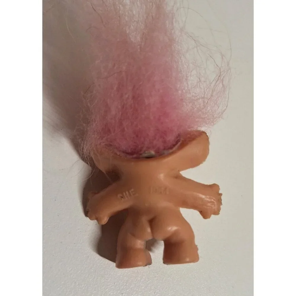 1964 SHE Troll Doll Pink Hair 1.5" Blue Dress DAM Amber Eyes Vintage - Picture 5 of 10